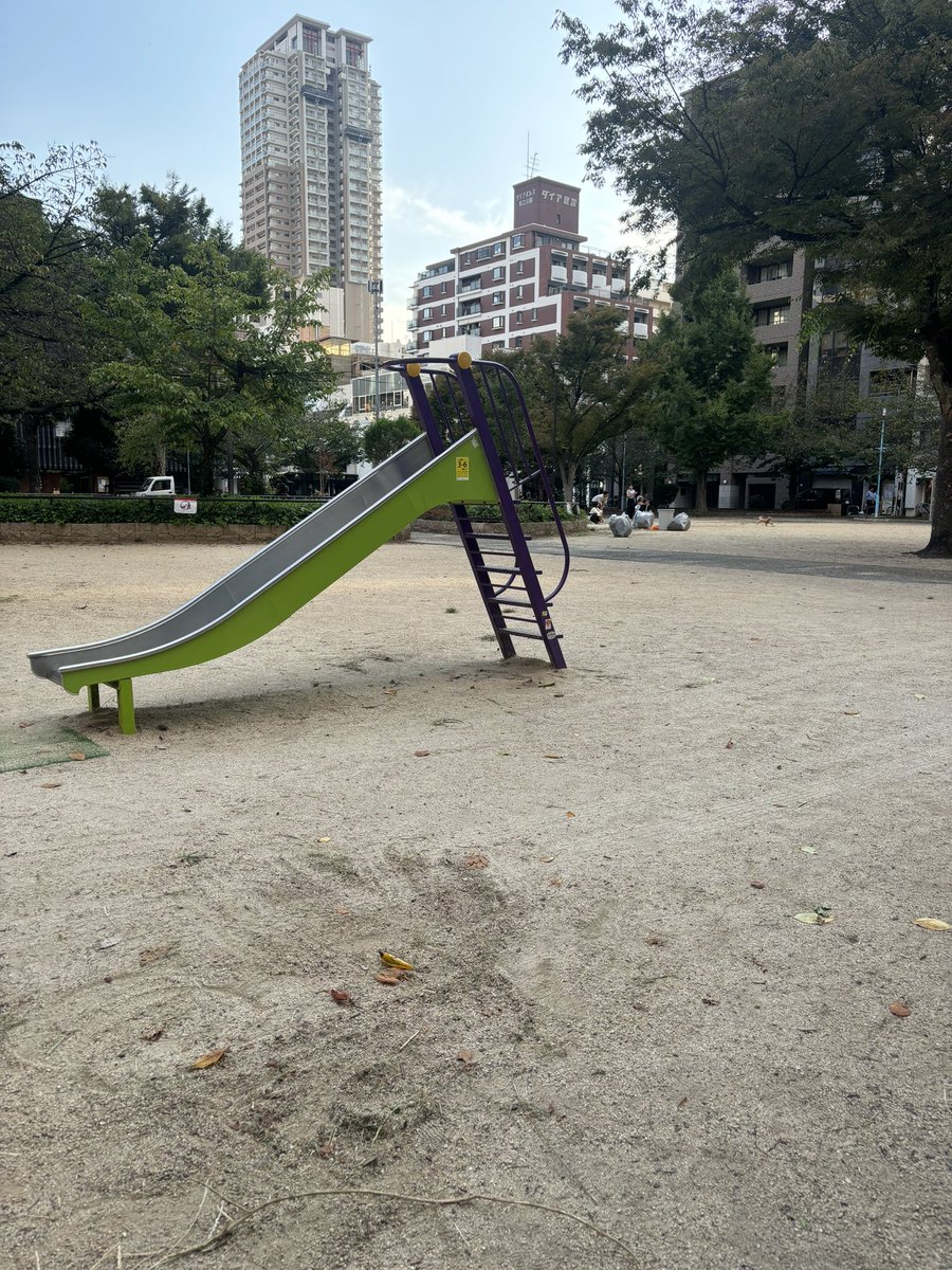 kkp10ap's tweet photo. 昨日と同じ場所でやってます！ https://t.co/cy3DtlrDTV