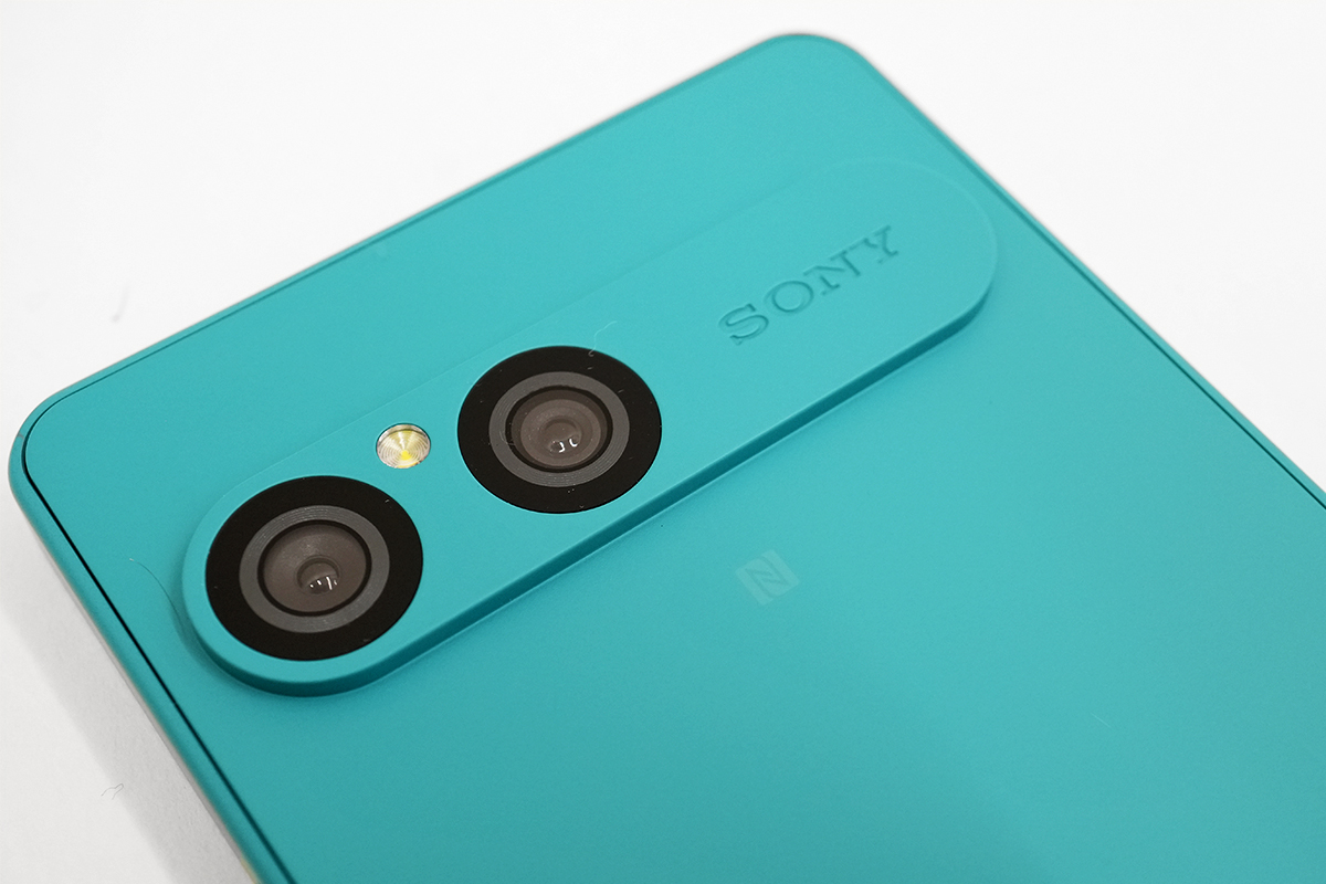 これはXperia 10 VII のモックw 個人的にはターコイズがお気に入り