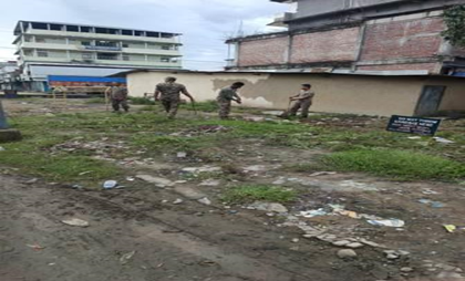 71BNCRPF's tweet image. #SwachhBharat #CommunityEngagement #cleanindia2 
 02 Oct 2025, D/71 Bn conducted a successful cleanliness drive at the Kwakta Water Supply Scheme site (Ward No. 08, North area), in collaboration with dedicated local villagers.