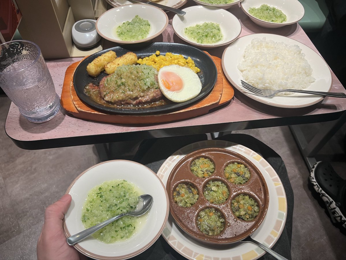 ogoe_akari's tweet image. 10月ver.

Twitterと荒野行動で絡んでくれる子人募集

20⤴︎︎ 🚹　VC◎/うるさい/鬼蛙化蛙

♡↻RTでお迎えしますっ！

#荒野行動してる人と繋がりたい 
#荒野行動している人と繋がりたい
#荒野行動フレンド募集中 
#荒野男子と繋がりたい 
#荒野女子と繋がりたい 
#荒野男子 #荒野女子 #荒野行動