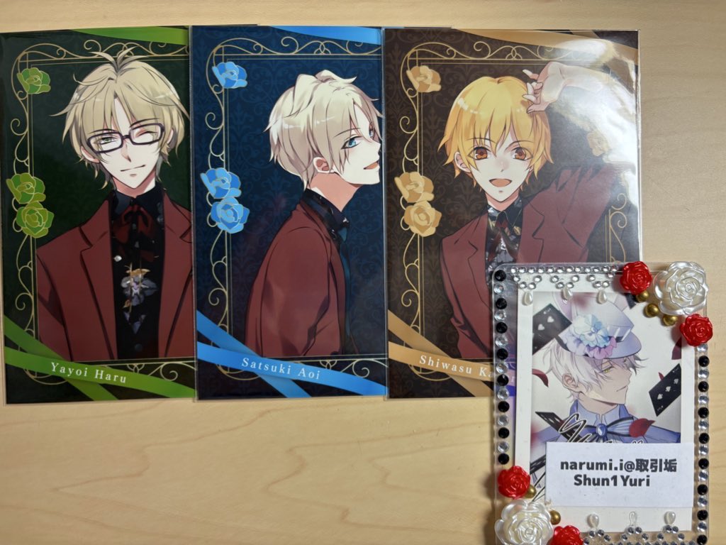 LUNATIC FES 2025 NOBLE FLOWERS ルナフェス ブロマイドお譲り。
譲▶︎画像参照。
求▶︎180円➕送料。
こちらのお譲り先を探しております。郵送のみ。お声がけの前に固定をお読みください。