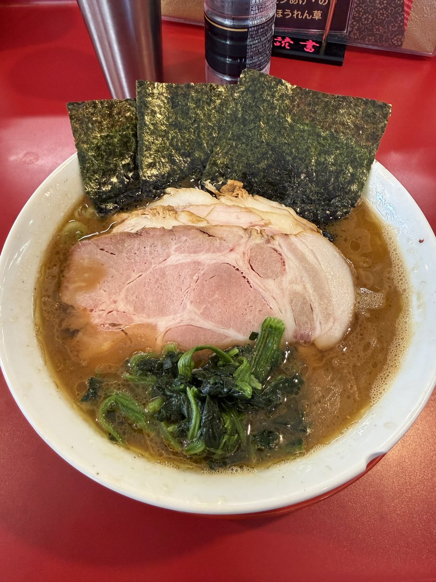 fuga_typeS's tweet photo. 運行ルート上にあれば休憩も兼ねて寄ってしまえる良い位置にある奈良我道家😀
我二郎と悩みつつ…
このスープが味わいたくていつもラーメン笑
ごちそうさまでした😋 https://t.co/bKKo6E9GrE