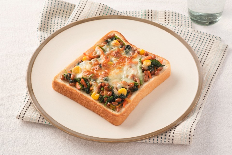 #とってもいい朝食の日 ☀🍴
朝にピッタリな和風トーストは
いかがですか？💡

🍞納豆とほうれん草の和チーズトースト
park.ajinomoto.co.jp/recipe/card/80…

今日も素敵な一日になりますように🙌✨