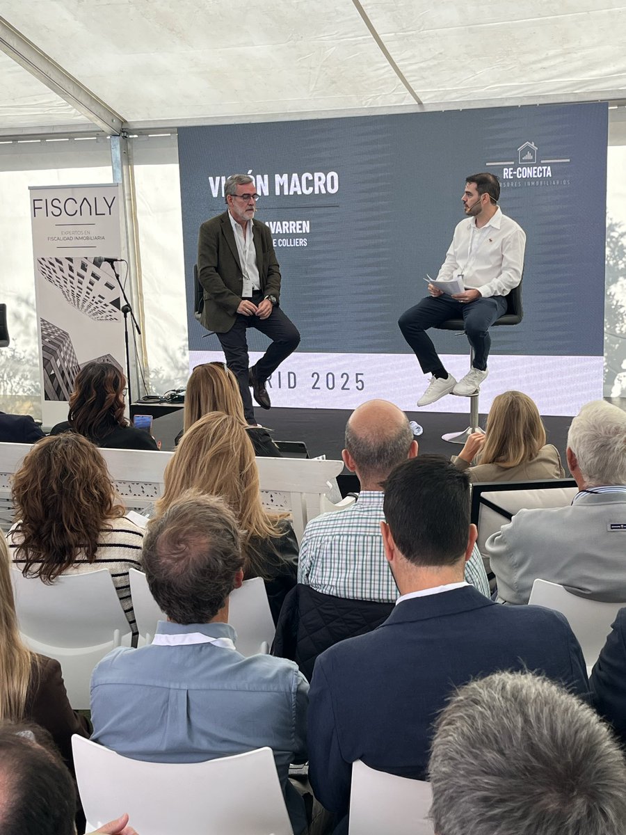 REConectaMadrid's tweet image. ¡Comenzamos con RE-Conecta 2025! La mejor oportunidad para inversores y profesionales del Real Estate.

La primera ponencia, bajo el título “Visión Macro”, corre a cargo de Mikel Echavarren, presidente de Colliers España. 

#RealEstate #REConecta #Inmobiliario #vivienda #eventos