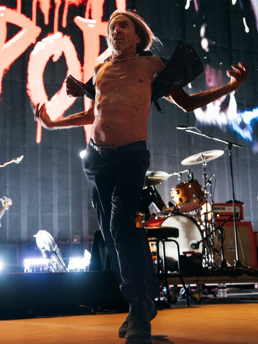 Everynight Charley tweet media