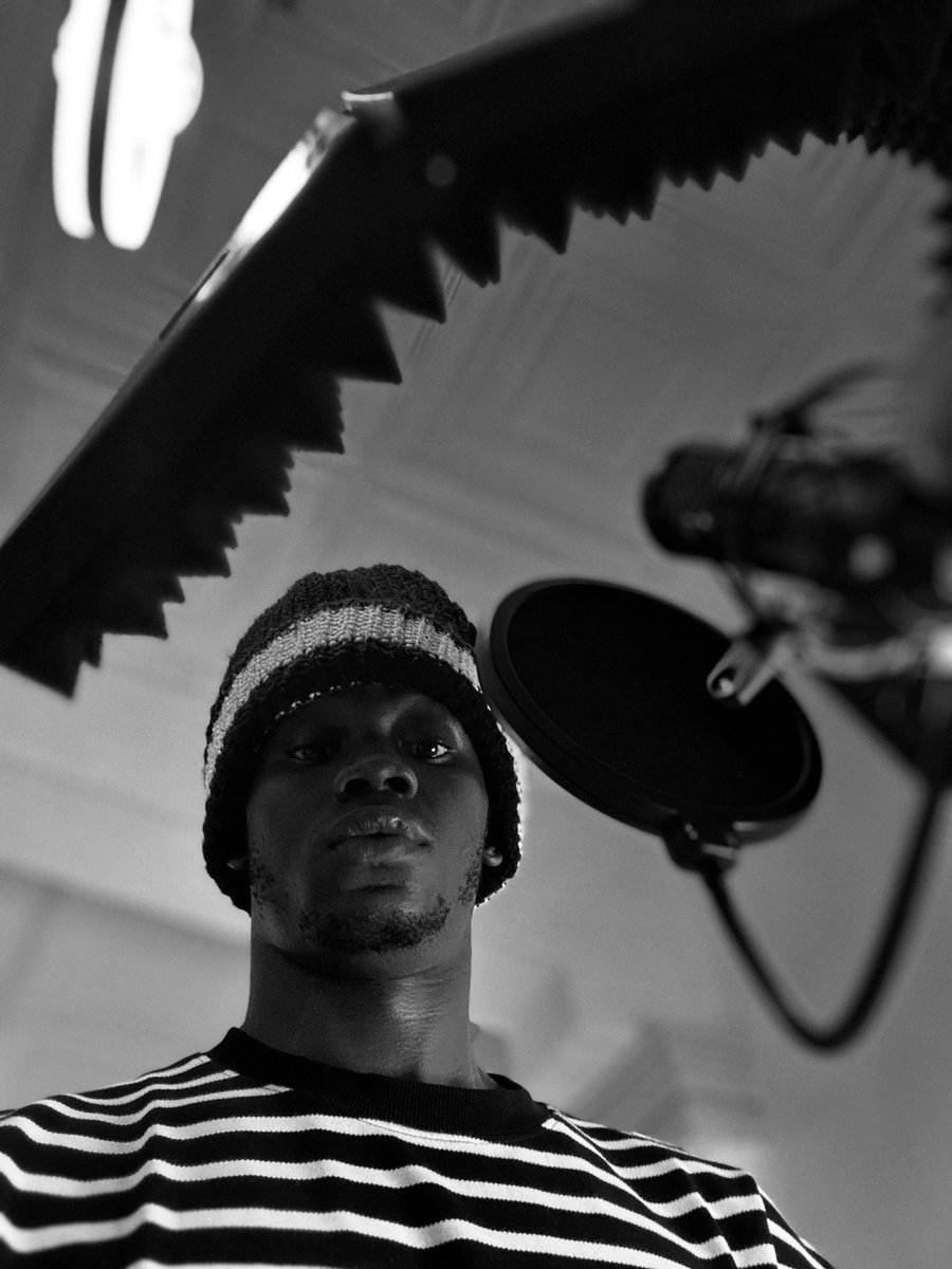 Largerdani's tweet photo. New song coming soon 🔥
https://t.co/1q0WnUHmTE https://t.co/9UcTjeB4Cu
