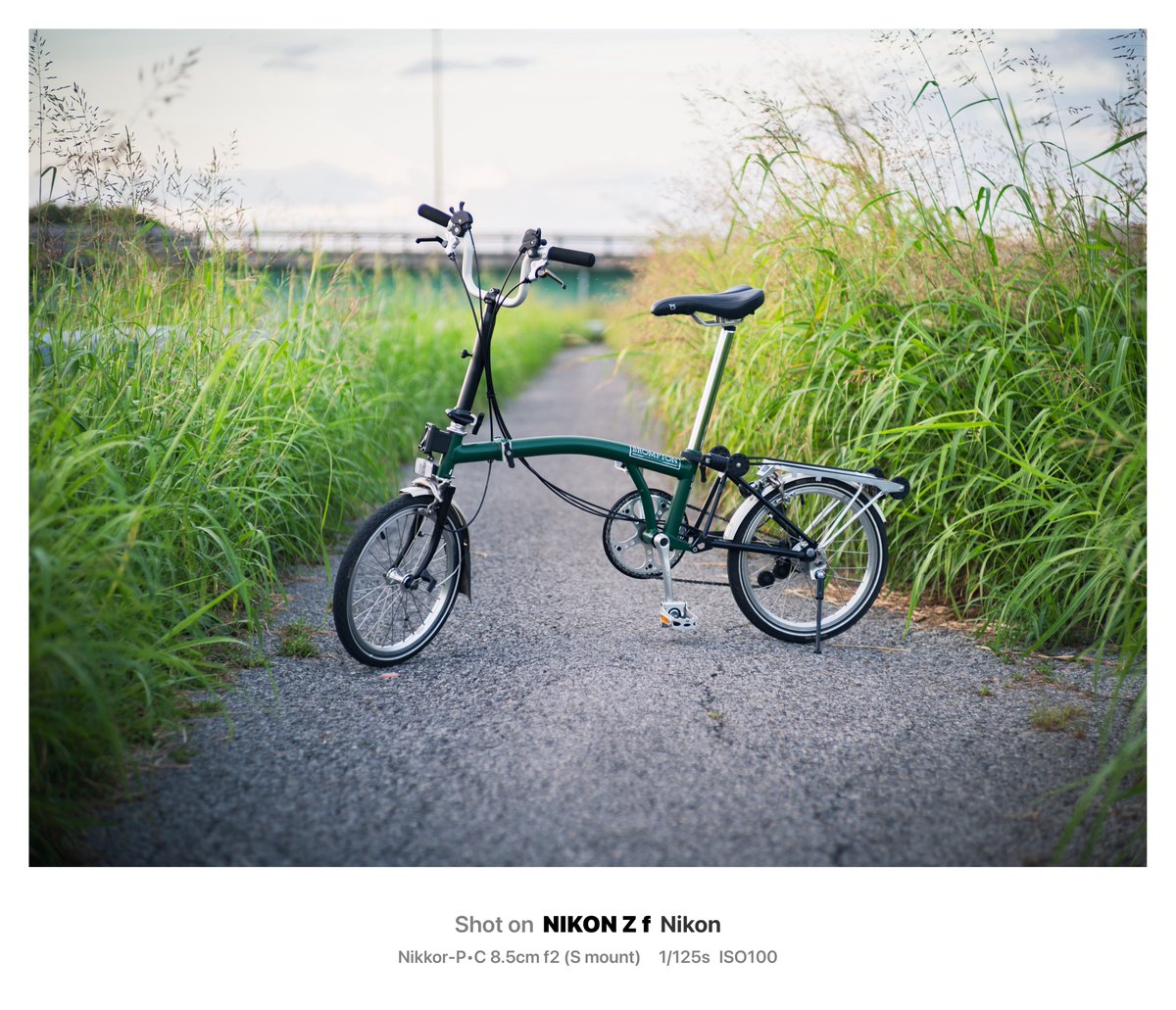eco_PhotoCaffe's tweet photo. 中古ですがBROMPTONを購入しました🚲
M6Rです。

自転車を生活の中に取り込む事ができた事もありますし、やはりクローンでは無く本家にも乗りたくなってしまいました🤤 https://t.co/J3KL8igSH1
