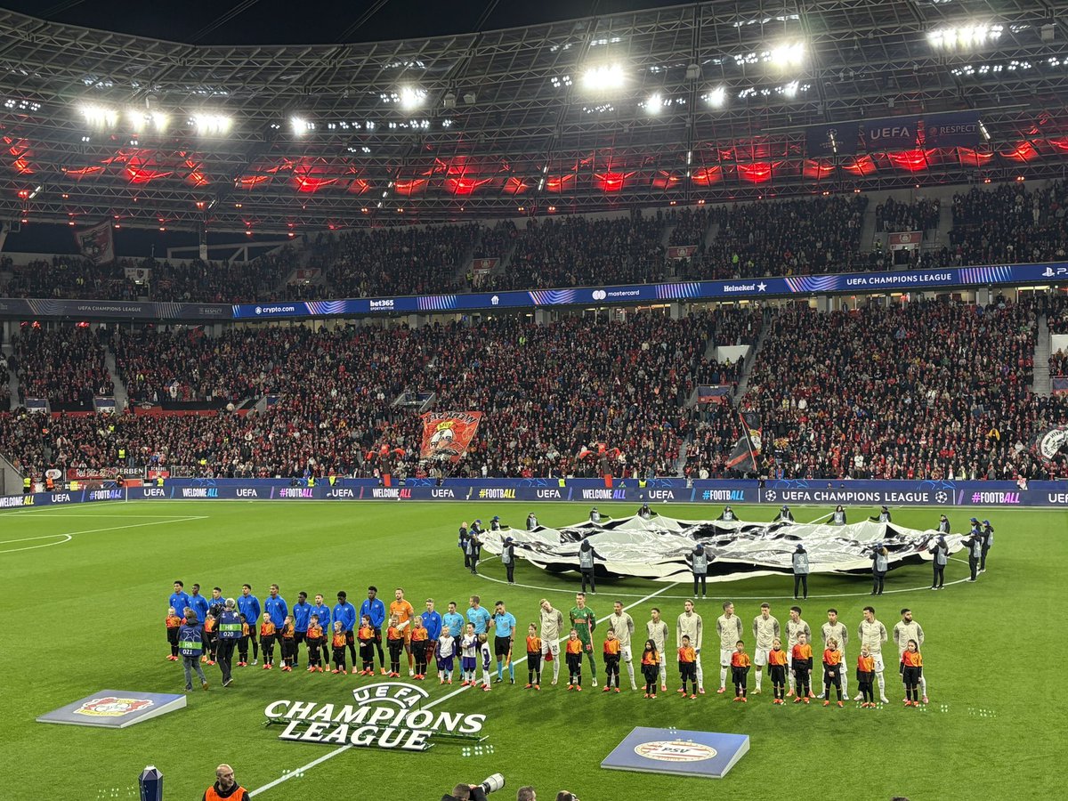 Roy_Goossens's tweet photo. @RikElfrink Mooi plekje inderdaad! 👍🏼🍺 #levpsv https://t.co/xmrd0wqIlD