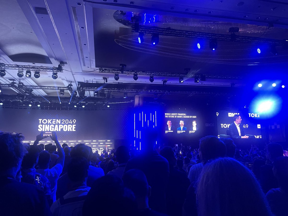 DogScan_ai's tweet photo. 🚀 DogScan is at #Token2049 Singapore!
Sniffing out smarter, safer Web3 with our AI watchdog. 🐕🔍

👉 Come meet us &amp; see how AI is reshaping smart contract security. 

#Web3 #AI #Security https://t.co/q3K17AF6BR