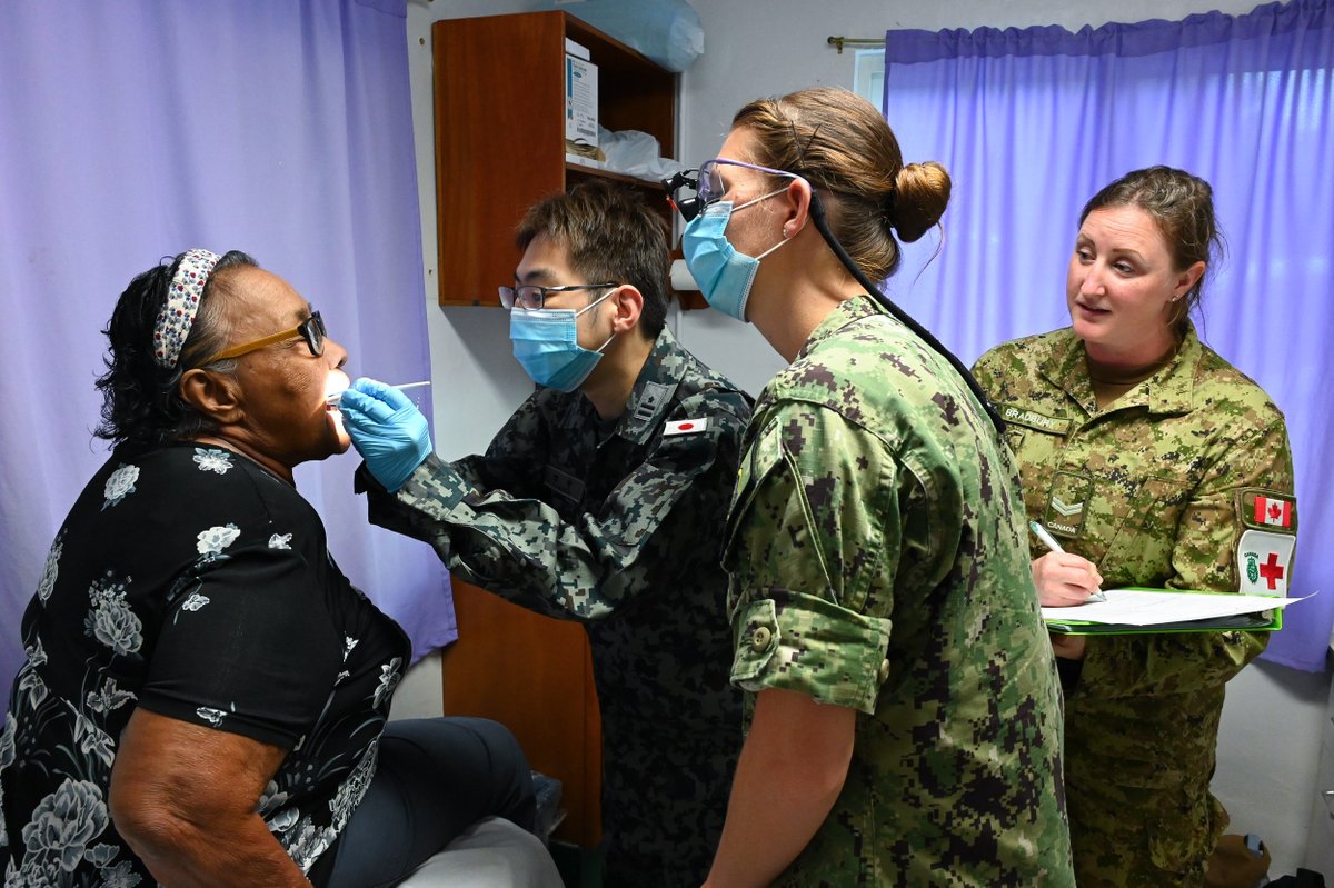 JapanJointStaff's tweet photo. A wide range of medical personnel—including medical officers, dental officers, nurses, certified psychologists, and clinical laboratory technicians—from the #GSDF, #MSDF, and #ASDF are taking part in the medical activities.
#PacificPartnership 2025 #PP25 https://t.co/LXzPzIkFKp