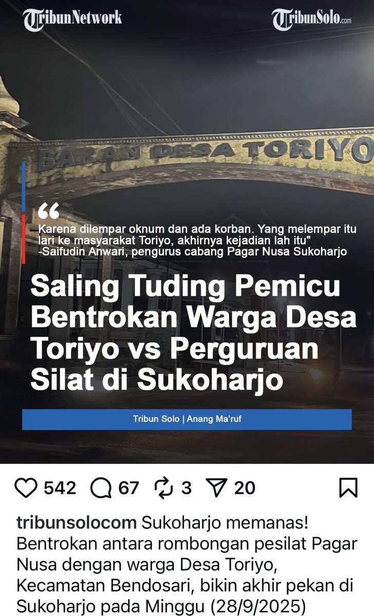 Tawuran warga dengan perguruan silat Pagar Nusa.