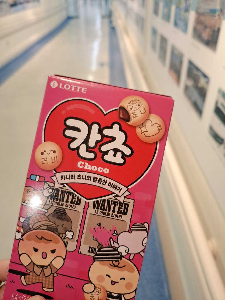 Designer_1ONE's tweet image. 이름 찾기 실패...🙂
내일 집에 간다...ㅎ