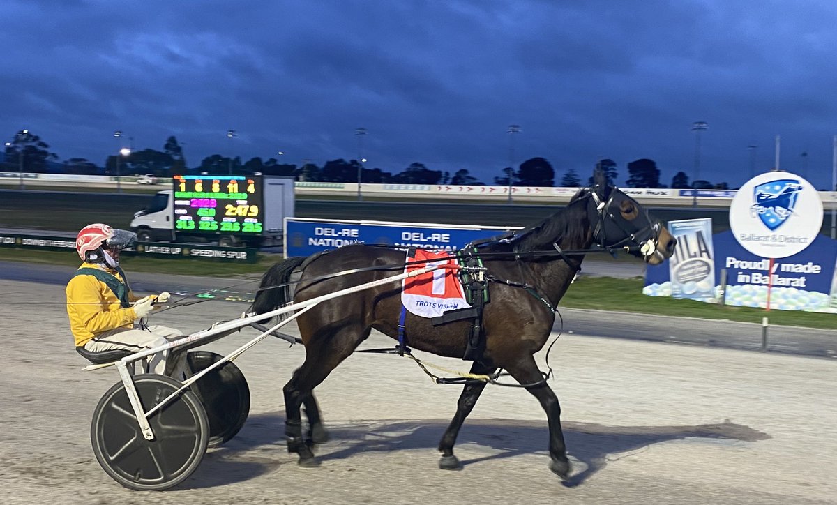 Tactical Landing 4yo mare KYVALLEY MARIACHI (Chris Alford/Brent Lilley) comes off two top three finishes to breakthrough at start 13 in the SOUTHERN CROSS BUSINESS MACHINES MAIDEN TROT <a href="/Bdtc150/">Ballarat & District Trotting Club</a> R2. Congratulations KPC Racing.