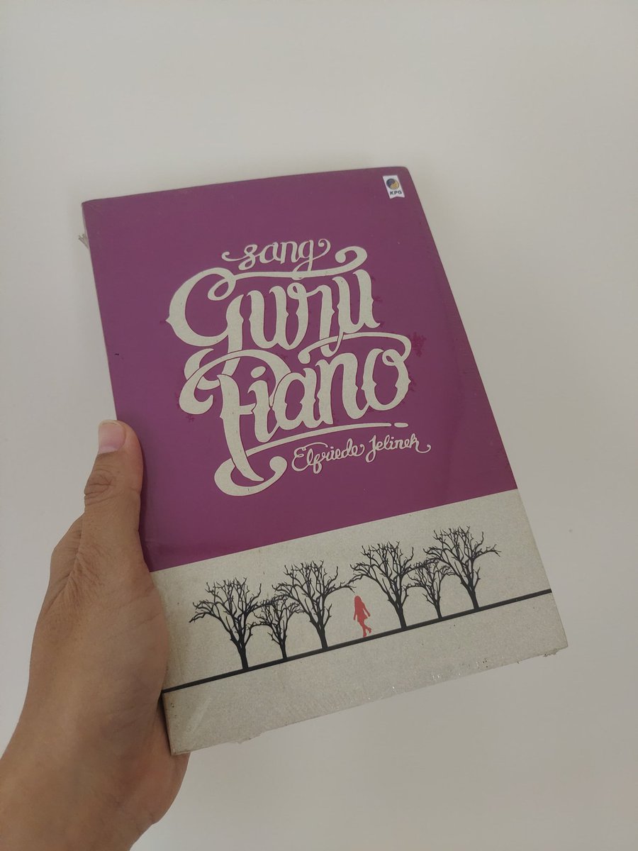 aranaisbooks's tweet image. Penulis : Elfriede Jelinek
Judul : Sang Guru Piano
Penerbit : KPG
Harga : 40.000 

#ElfriedeJelinek
#SangGuruPiano
#KPG