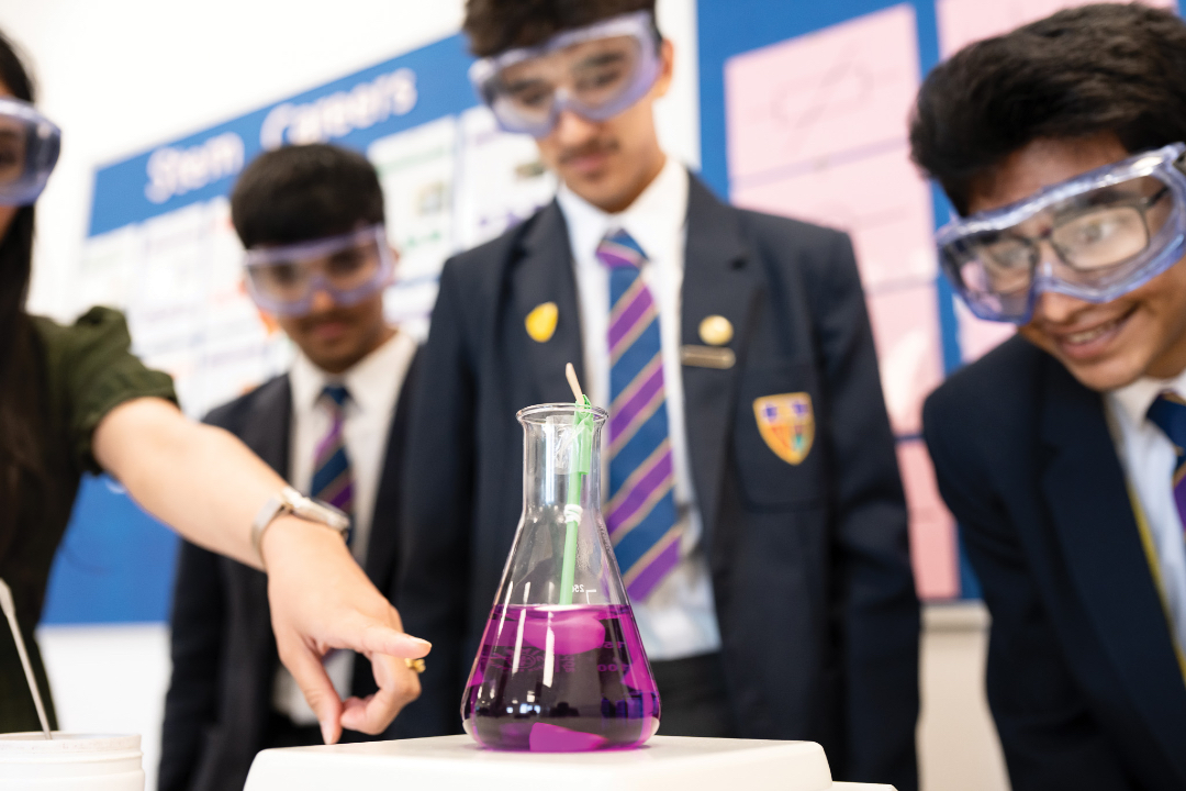 AvantiSchools's tweet image. At Avanti Fields, science is an adventure in curiosity. Through experiments & exploration, students build knowledge, imagination & problem-solving for life.
#AvantiFields #ScienceLearning #STEM