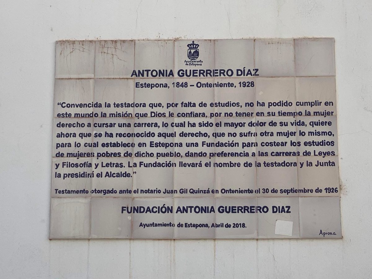 📢 El PSOE de Estepona estudia llevar a los tribunales la opacidad de la Fundación Antonia Guerrero, presidida por García Urbano.

Más info: psoeestepona.es/noticia/87