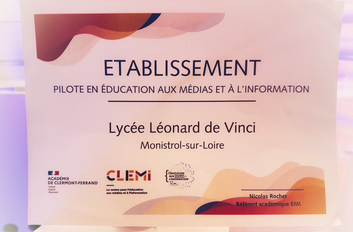 LDV MEDIA - La Chaîne lycénne tweet media