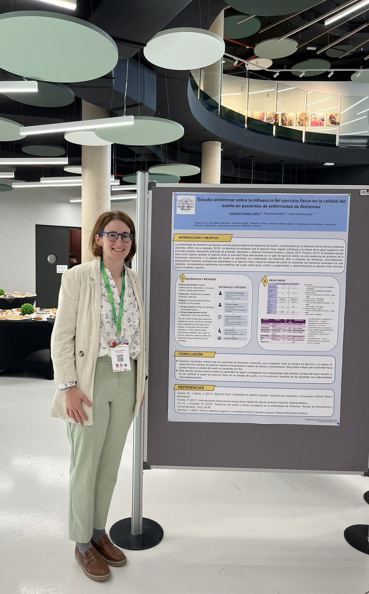 GallurCarolina's tweet photo. Hoy, estamos en el Congreso Asociación Española de las Ciencias del Deporte, en Elche, con el póster: “Estudio preliminar sobre la influencia del ejercicio físico en la calidad del sueño en pacientes con la enfermedad de Alzheimer”. https://t.co/DBNAiPZWuJ
