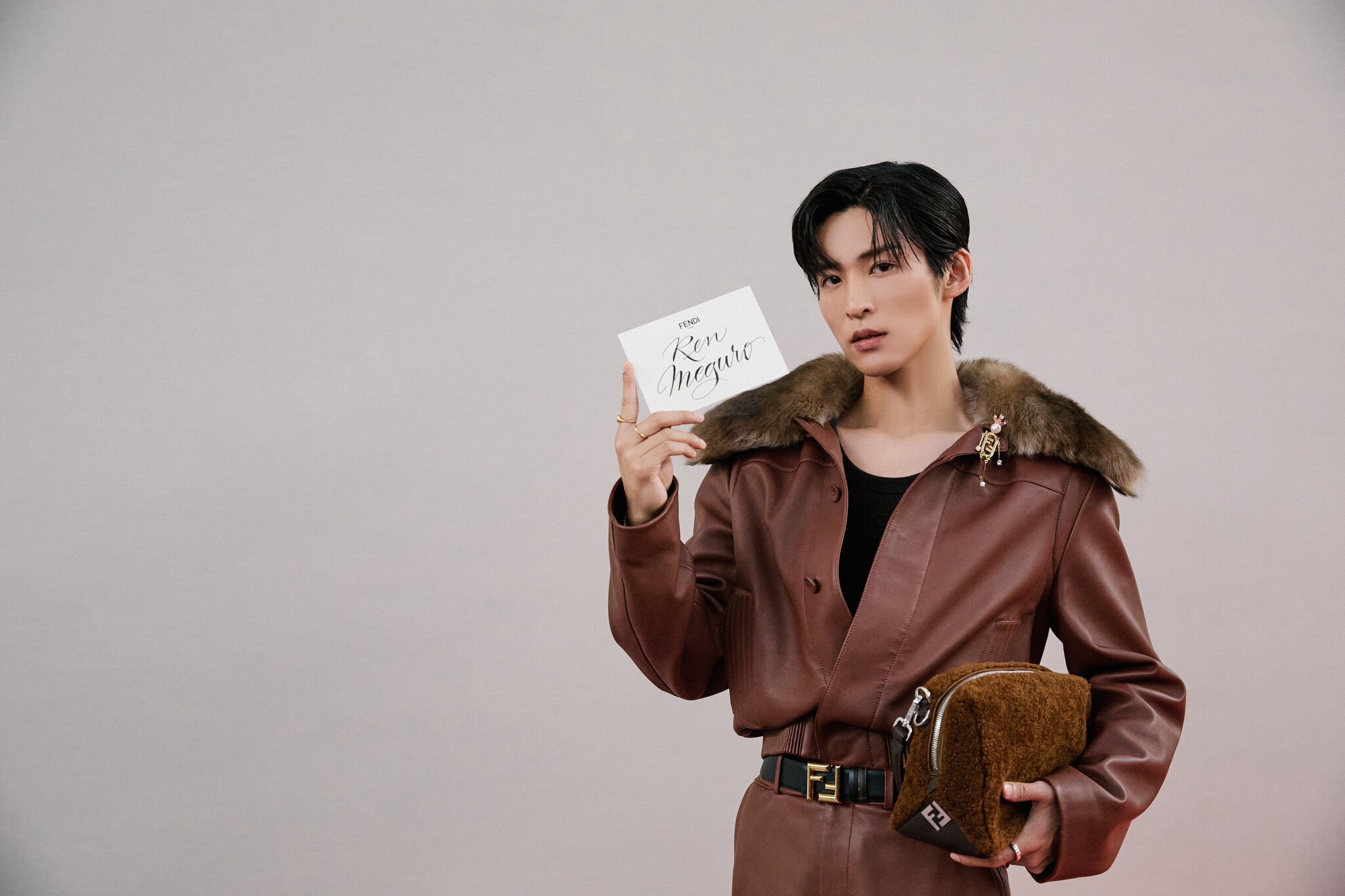 ayaさん専用★最終値下げ！ Man 目黒蓮 ayaさん専用☆最終値下げ！Snow Man 目黒蓮 Amazon.co.jp: Snow