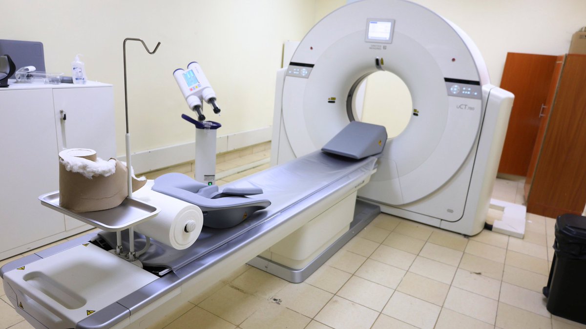 Sunviewmedipro's tweet photo. No queues & ample parking! Visit National Spinal Injury Referral Hospital in Kilimani for world class CT scans. Sunview Medipro, installed an advanced United Imaging uCT780, offering sharper images, faster scans & less radiation for accurate diagnoses.
#NESP #CTScan #Sunview #MoH https://t.co/Z76dWgqnkp