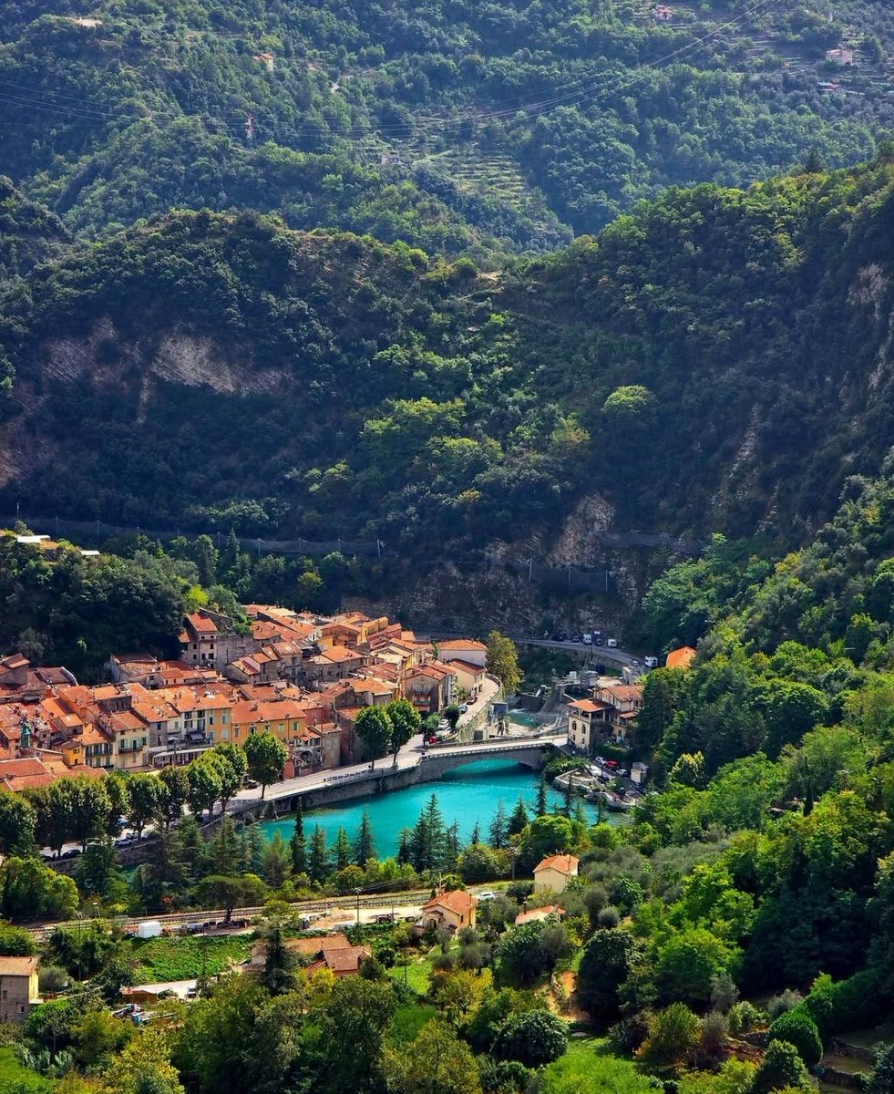 Partagez vos plus beaux clichés du Département avec #AlpesMaritimes

L’équipe du Département vous souhaite une belle journée ☀️

📷 @marta_sunriselovers / Breil-Sur-Roya

<a href="/VisitCotedazur/">Côte d'Azur France</a>