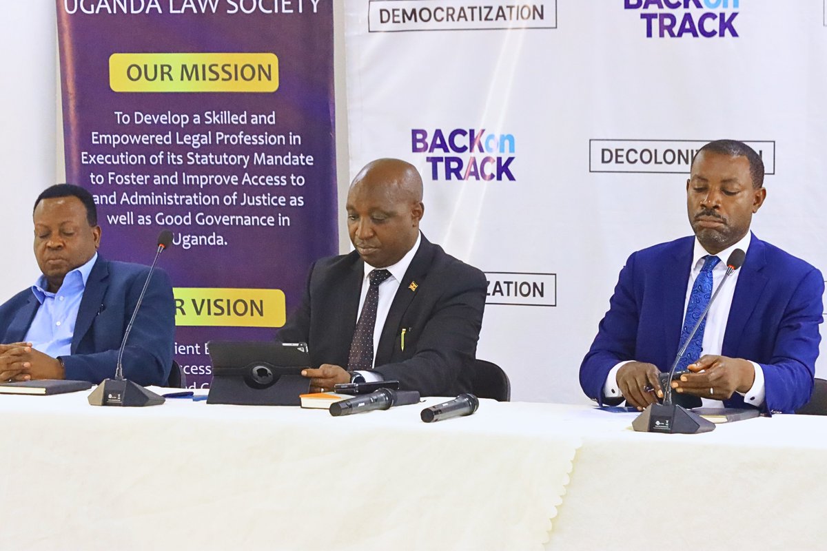 #RNBLive38: The 38th Edition of our hybrid weekly press and public engagement with the #RadicalNewBar is underway at the ULS House. 

<a href="/CheveningUganda/">Chevening Alumni Uganda</a> <a href="/UNATU_ORG/">UNATU</a> <a href="/UNESCO/">UNESCO 🏛️ #Education #Sciences #Culture 🇺🇳</a> 

To be part of the event, use the links;
ZOOM: 
us06web.zoom.us/j/88557035636?…
Meeting ID: 885 5703 5636
Passcode: