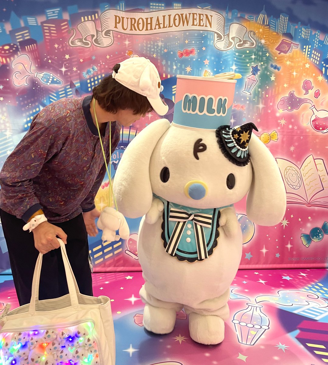 sleep_cinnamon's tweet photo. 今日はみるくちゃんに会ってきました💕
ぴかぴかが気になるみるくちゃん✨
いっぱい遊んで幸せでした♫ https://t.co/9LpA1zFYm4