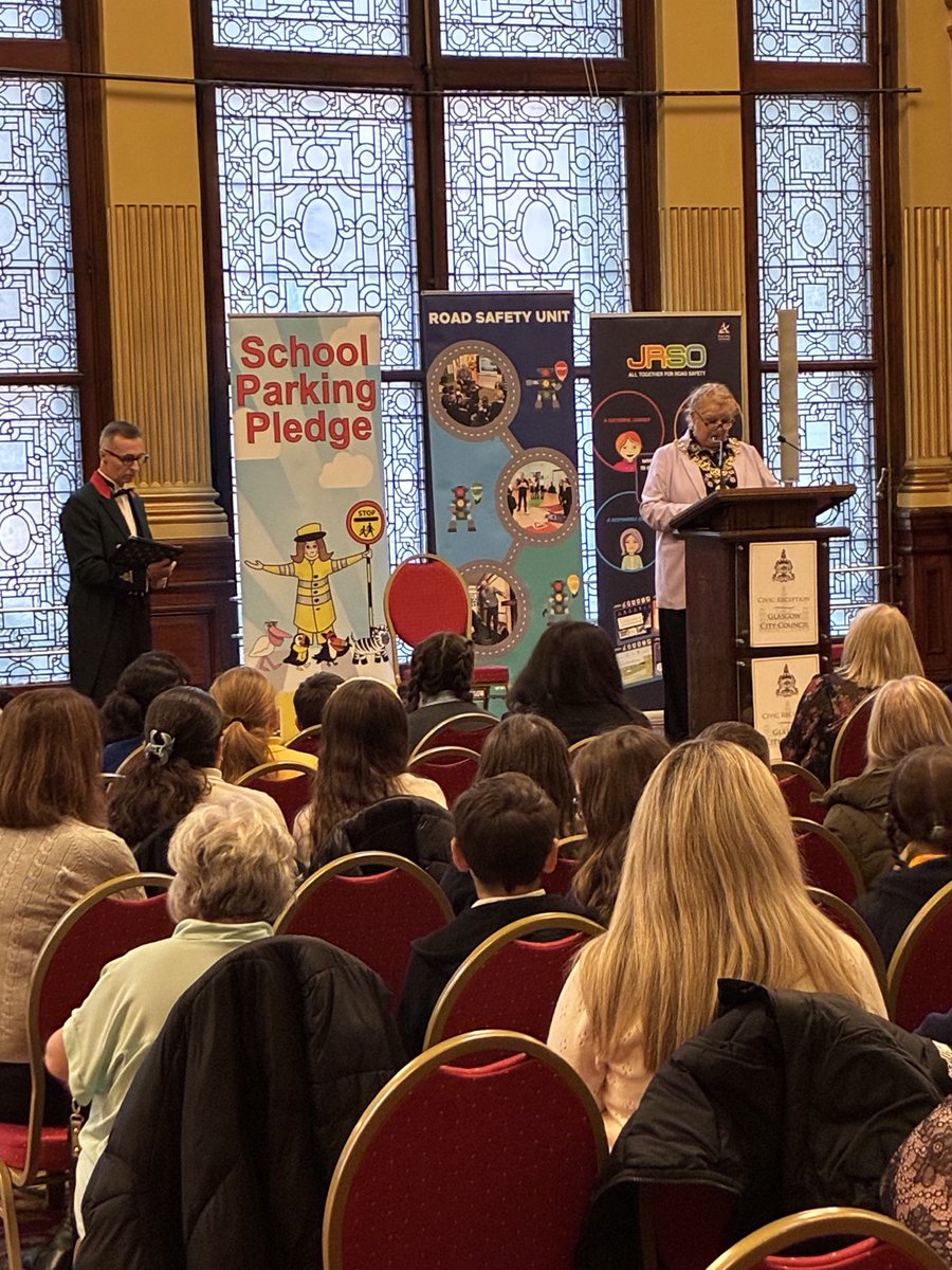 Douglas Hutchison tweet media