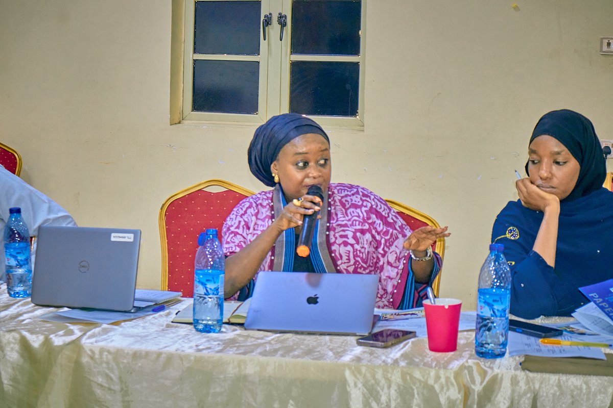 NigeriaSPRiNG's tweet image. @UKinNigeria 
@FCDOGovUK 
@KukahCentre 
@TheWCS 
@The_Nextier 
@CDDWestAfrica 
@GoGreenGOEHSI 
@credoadvisory 

#SPRiNGNigeria #SPRiNGProject #Peacebuilding #ConflictPrevention #Nigeria #Resilience #StrategicPartnerships #SPRiNGInAction  #Researcgfinding #Research