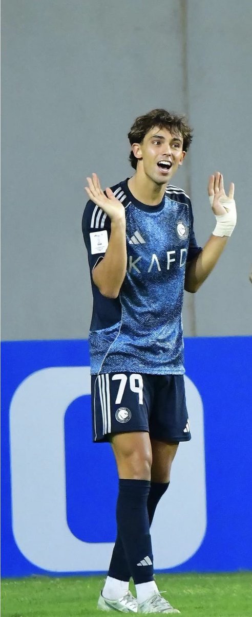 ماشاء الله تبارك الله الجوهره الي فوق الوصف 
الله يجعل في حظورك وجود البطولات 💛💙