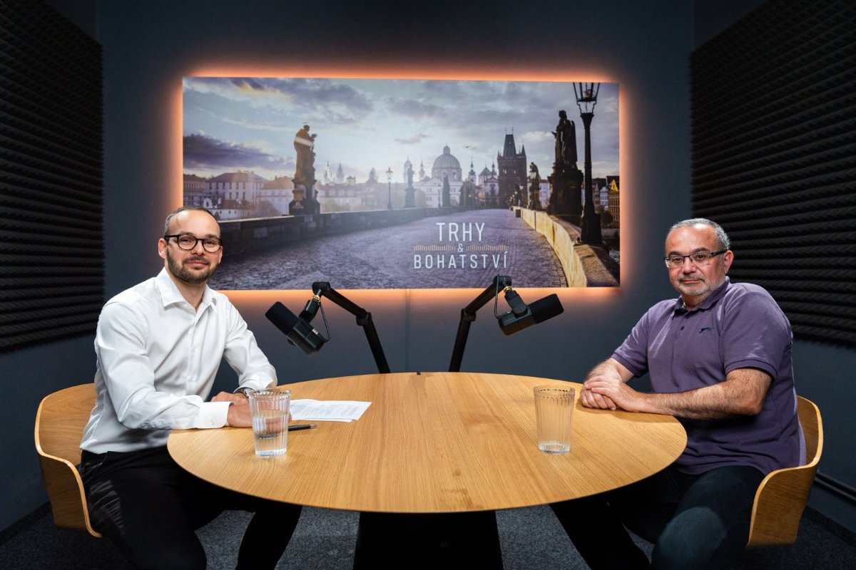 CSOB_CZ's tweet image. Hlavní ekonom #ČSOB Private Banking @DominikRusinko a jeho host @MichaelRomancov, expert na geopolitiku z @UniKarlova - nový díl podcastu Trhy &amp;amp; Bohatství. 

▶️youtube.com/watch?v=nFFVcM…