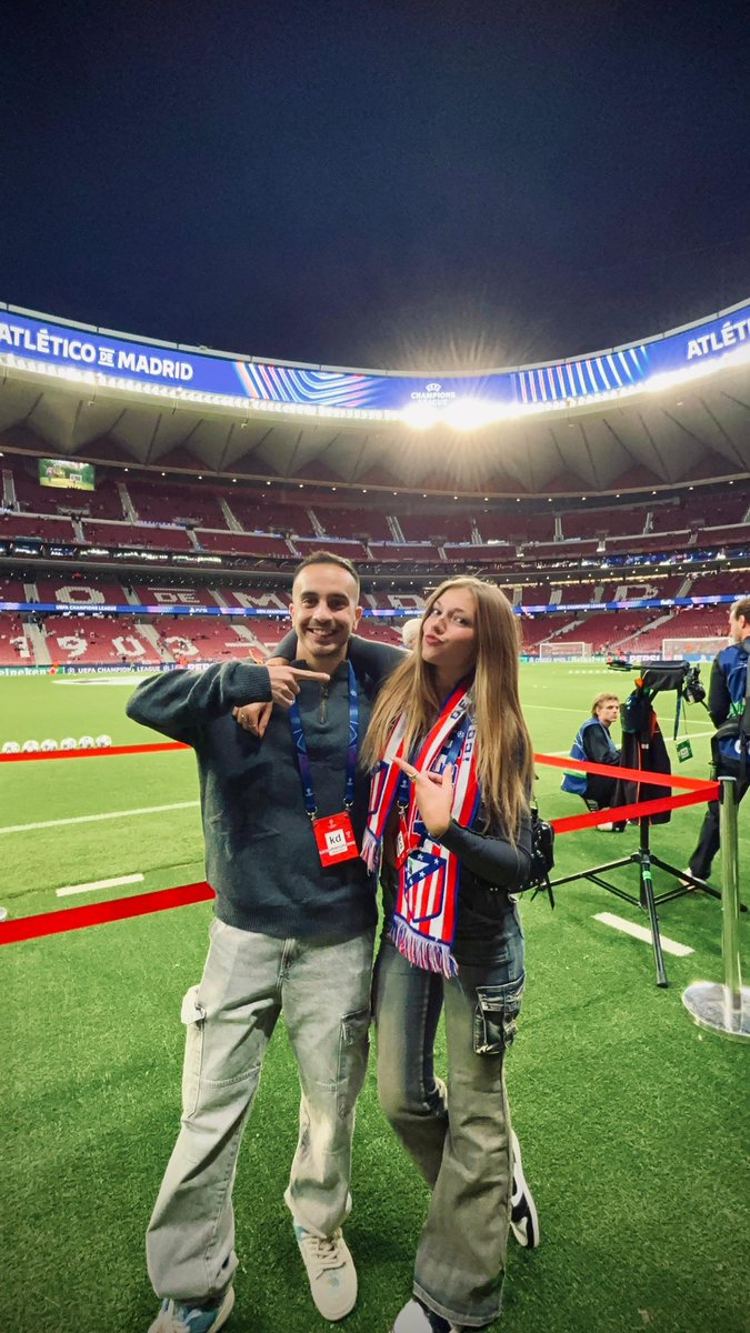 Alejandro tweet media