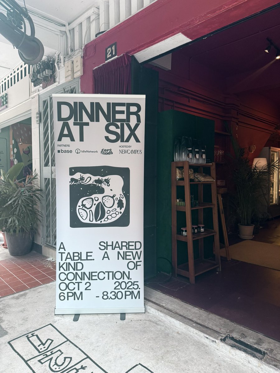 meg_miao's tweet photo. The team at @newcampushq is ready for Dinner at Six 👋🏼 

slow down. chat. connect. https://t.co/JzRnHRIbVs