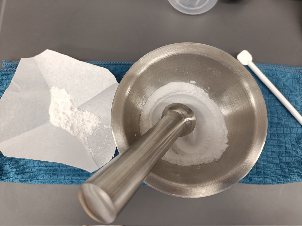 shun_3113's tweet photo. Drugs. https://t.co/e6mMBQigy9
