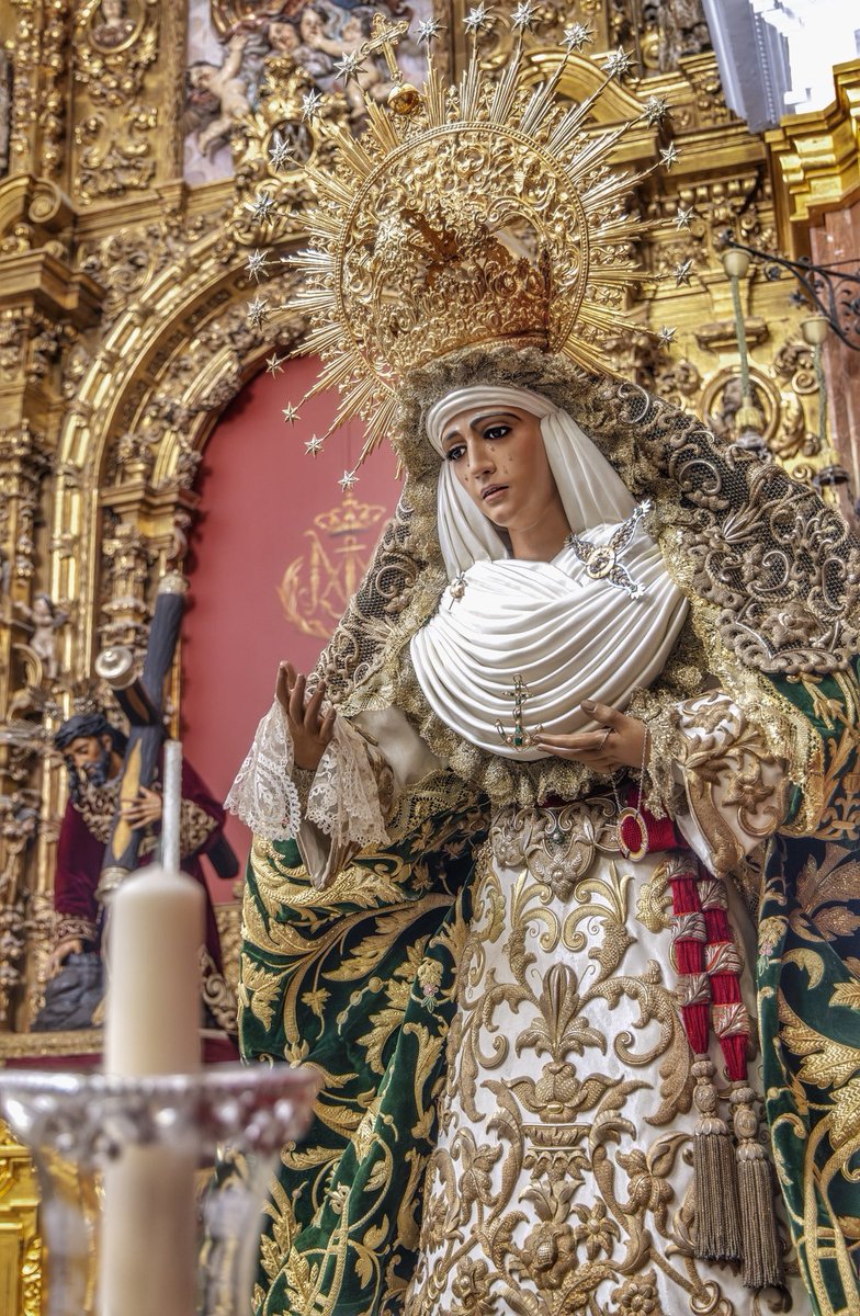 ManuFerGomezFot's tweet photo. El tiempo ha llegado y es tiempo de Amor. #EsperanzaDeTriana #LaMisionDeLaEsperanza https://t.co/b7TccjukCM