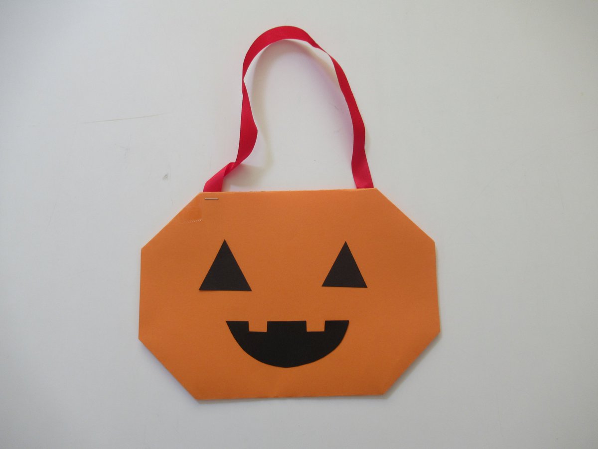 🌱イベント情報🌱 

🗓️１０月１５日（水）
📍大栄保育園の”ひだまり”保育室

お楽しみ会を開催します！

秋も深まってきましたね🍁
10月のお楽しみ会はハロウィン🎃
ちょっと変身して楽しみましょう🙌
 
#成田市 #保育園 #子育て #育児相談 #ひだまり #大栄 #親子 #ハロウィン #イベント