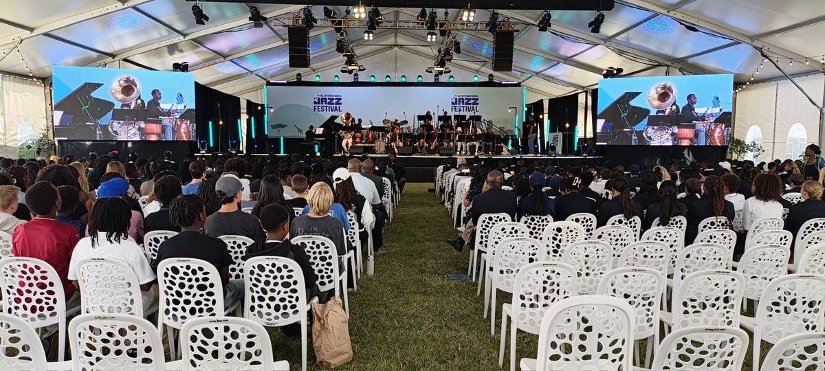 #BCJazzSchoolShow is on..
 #JazzForGood