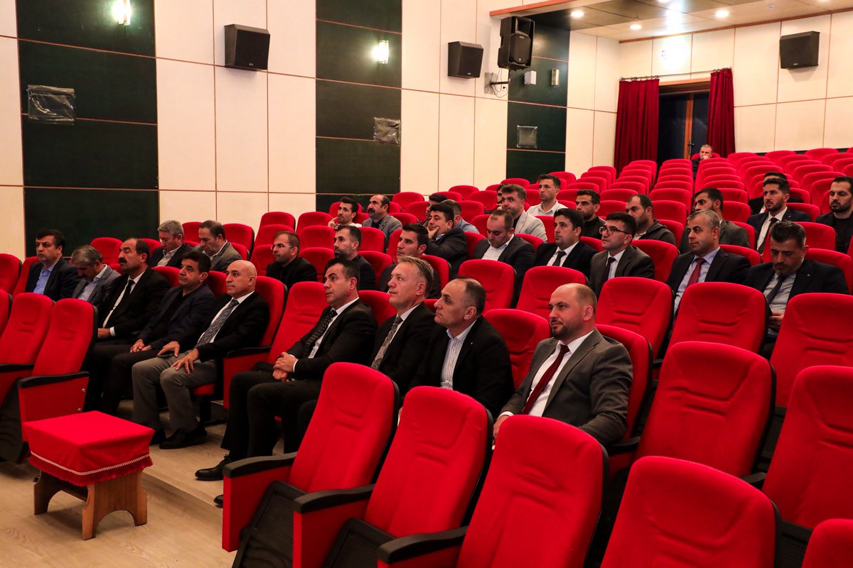 Bitlis İl Milli Eğitim Müdürlüğü (@bitlis_mem) on Twitter photo 📌Genel Değerlendirme Toplantısı Hizan İlçemizde Gerçekleştirildi.
🔖İl Millî Eğitim Müdürümüz Sayın Vedat Kaya’nın başkanlığında düzenlenen Genel Değerlendirme Toplantısı, İl Müdür Yardımcımız Sayın Nedim Yoldaş, Hizan İlçe Milli Eğitim Müdürü Sayın Mehmet Cemil Tarhan, İl Şube 📌Genel Değerlendirme Toplantısı Hizan İlçemizde Gerçekleştirildi.
🔖İl Millî Eğitim Müdürümüz Sayın Vedat Kaya’nın başkanlığında düzenlenen Genel Değerlendirme Toplantısı, İl Müdür Yardımcımız Sayın Nedim Yoldaş, Hizan İlçe Milli Eğitim Müdürü Sayın Mehmet Cemil Tarhan, İl Şube