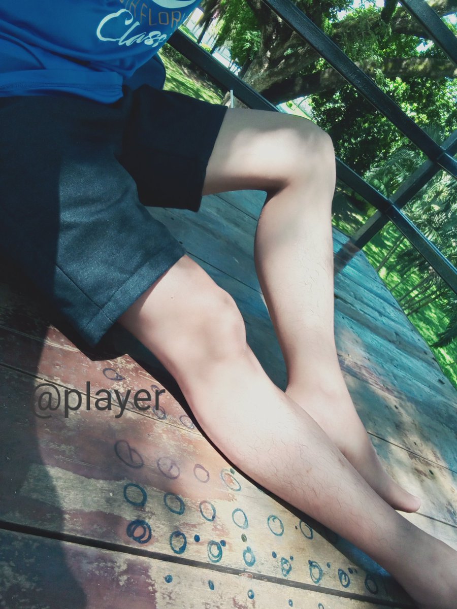 NinkhongNinkh1's tweet photo. ใส่ถุงน่องกับถุงมือไปเดินเล่นก็ฟินดีนะ https://t.co/WCWiqROQob