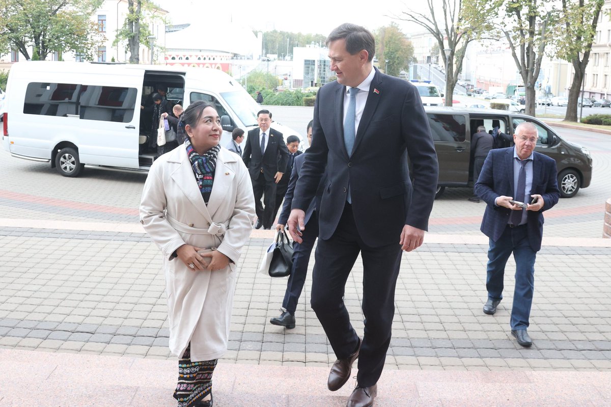 BelarusMFA's tweet image. #Minsk hosts the second meeting of the Joint Belarus–Myanmar Committee on Trade and Economic Cooperation, co-chaired by the Minister of Foreign Affairs of Belarus, Maxim Ryzhenkov, and the Minister for Investment and Foreign Economic Relations of Myanmar Wah Wah Maung