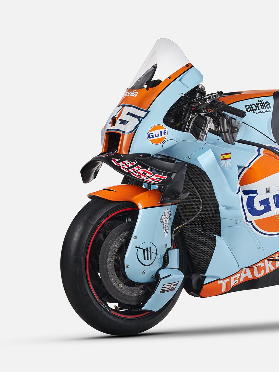 TrackhouseMoto's tweet photo. The livery voted by YOU, the fans 🫵

PASSION. 

Take a closer look at the details. 

#IndonesianGP #GulfOil #GulfLiveryVote #Trackhouse #Gulf #GulfxTrackhouse #Passion https://t.co/jVCN6TRKf5