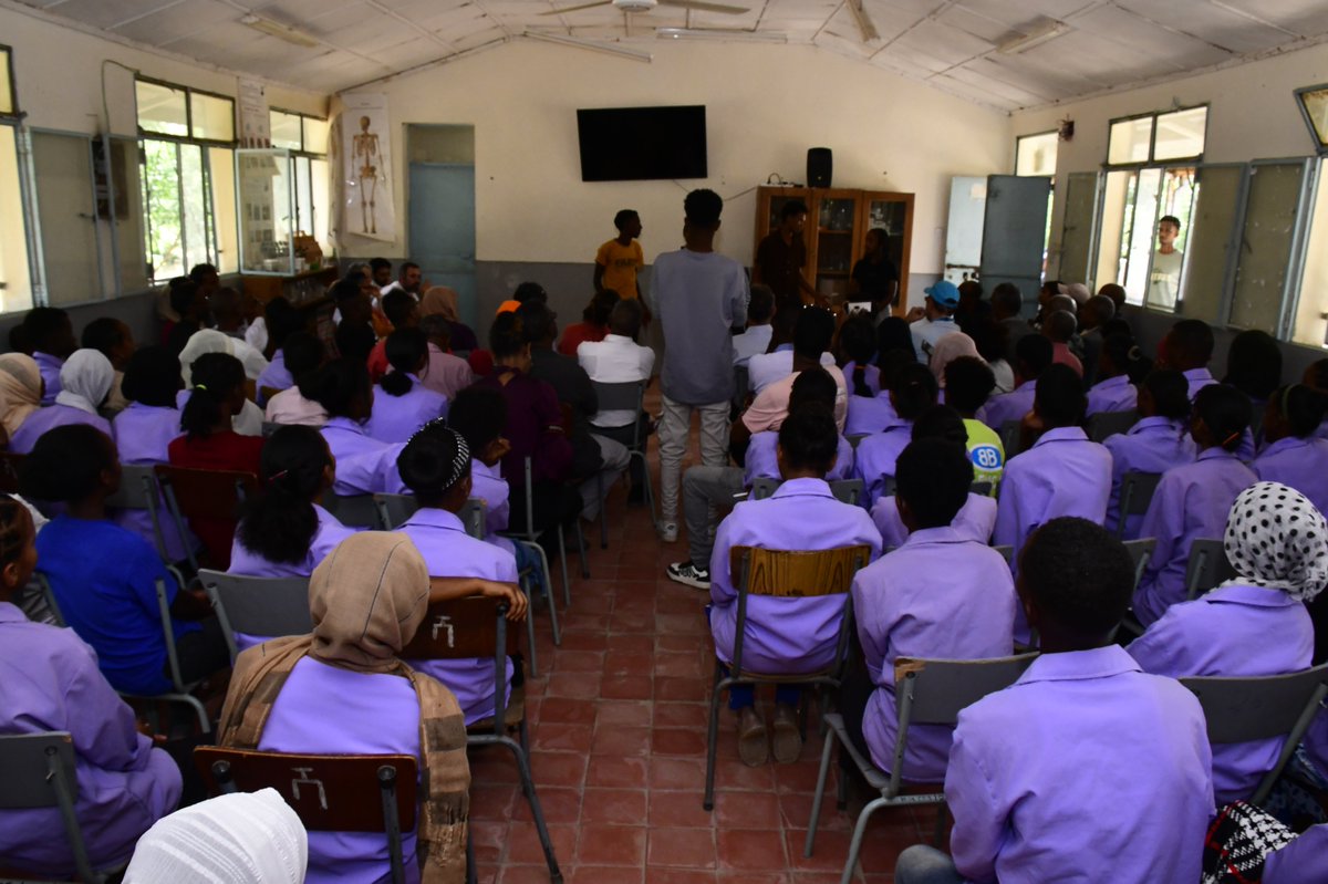 UNFPA-UNICEF JP to End Female Genital Mutilation (@gptoendfgm) on Twitter photo From villages to national leadership, Eritrea’s progress towards ending #FGM by 2030 is clear.
Women, youth, religious leaders & communities are leading change—donors and partners stand united in support. 💪🌸 <a href="/UnfpaEritrea/">UNFPA Eritrea</a> <a href="/uniceferitrea/">@uniceferitrea</a> <a href="/UNinEritrea/">UN Eritrea 🇺🇳</a> From villages to national leadership, Eritrea’s progress towards ending #FGM by 2030 is clear.
Women, youth, religious leaders & communities are leading change—donors and partners stand united in support. 💪🌸 <a href="/UnfpaEritrea/">UNFPA Eritrea</a> <a href="/uniceferitrea/">@uniceferitrea</a> <a href="/UNinEritrea/">UN Eritrea 🇺🇳</a>
