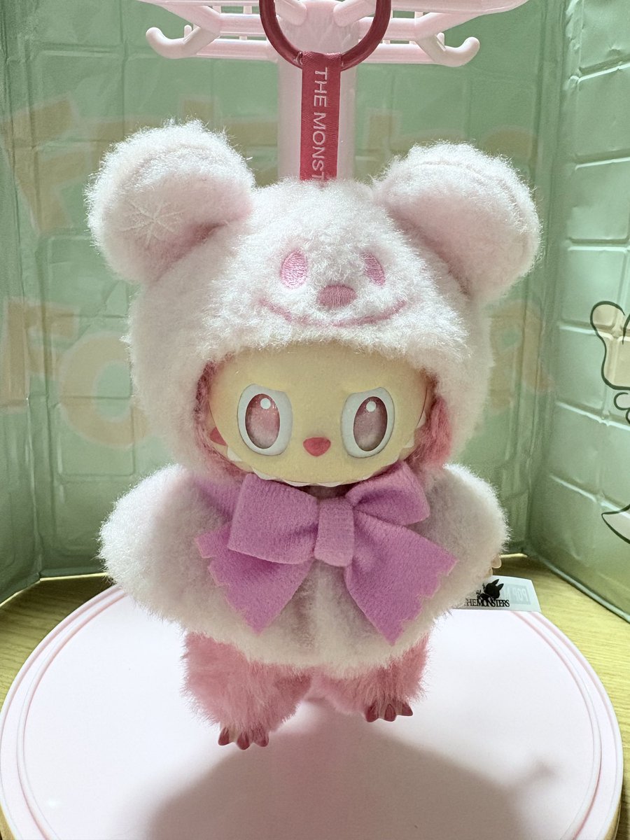 ユニベアシティのシークレットポンチョ ラブブに着せてみた ちょっと