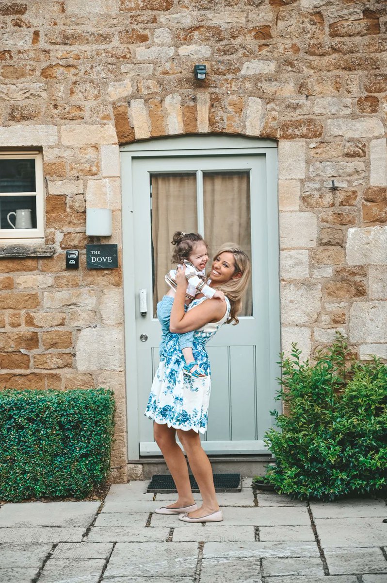 SHINY NEW POST!! The definitive guide! Best luxury family-friendly hotels in the UK.

silverspoonlondon.co.uk/2025/10/best-l…