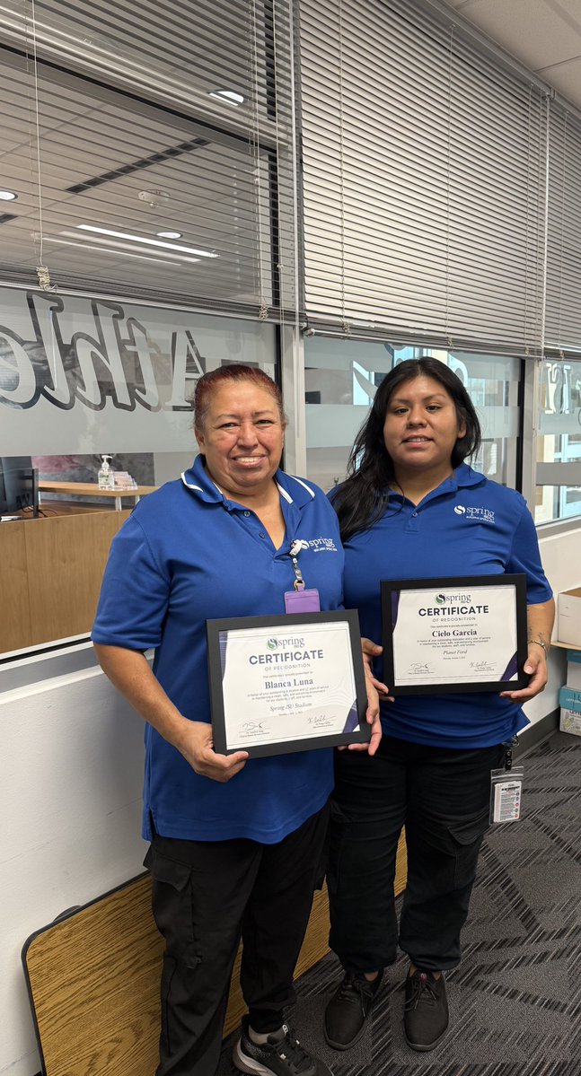 SpringISDAthl's tweet image. 💙 Happy National Custodian Day! 💙
Big shoutout to Blanca & Ciello — we appreciate you both so much. Thank you for always taking care of us in Athletics… simply the BEST! ✨