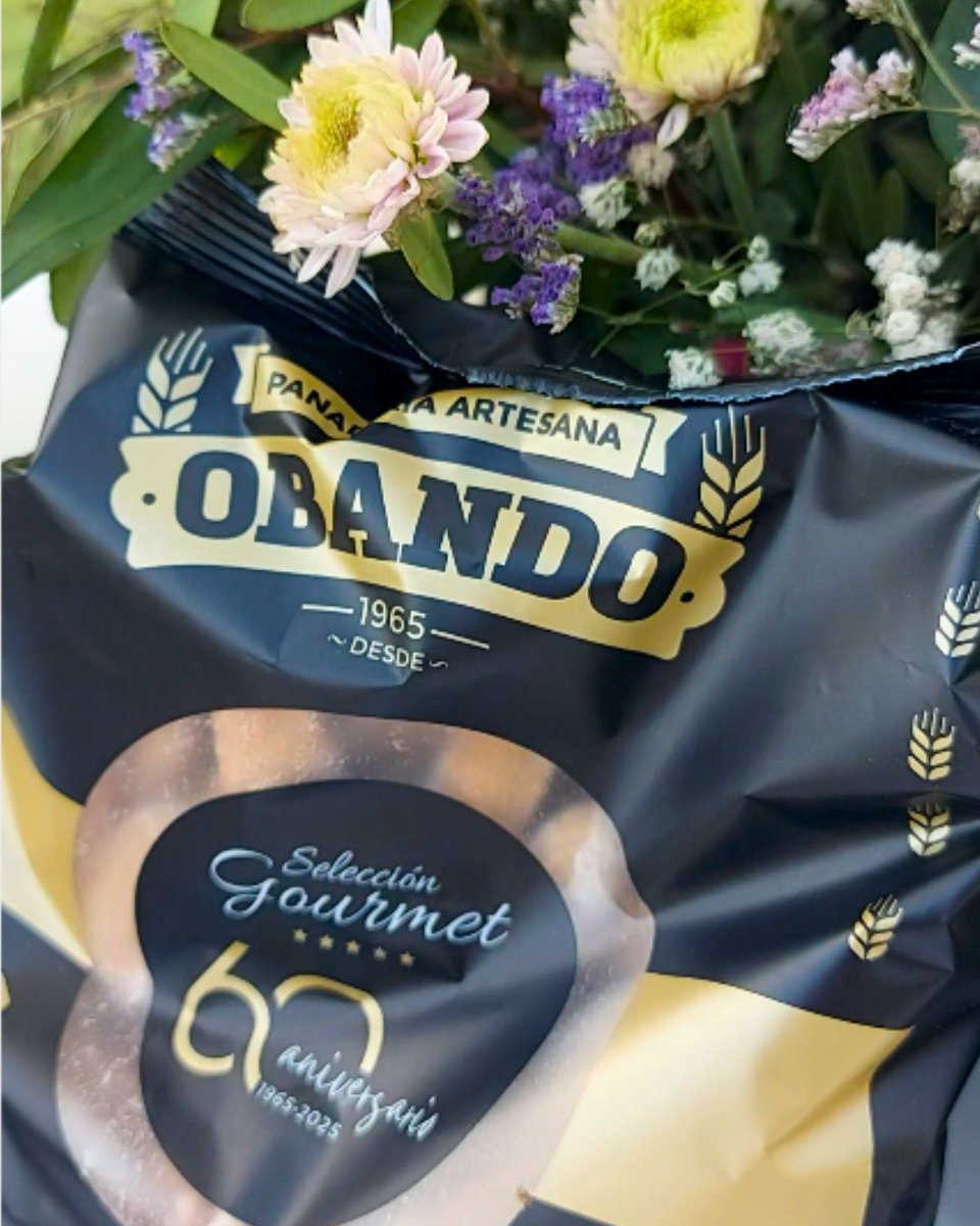 Tu momento Obando ✨
Nos encanta recibir vuestras fotos y ver cómo disfrutáis de ese toque crujiente que nunca falla. Porque en todas las comidas, siempre apetece Obando.

 #Obando #PanaderiaObando #TuMomentoObando #RegañáObando #SaborCrujiente #SaborObando