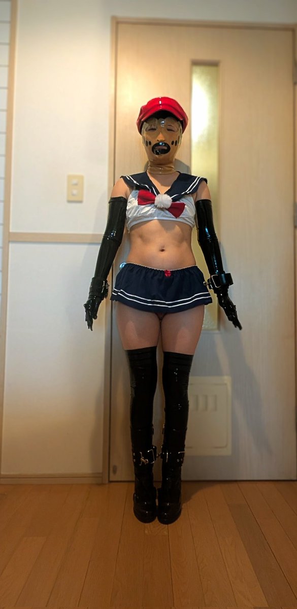 Sailor Rubber Suit1