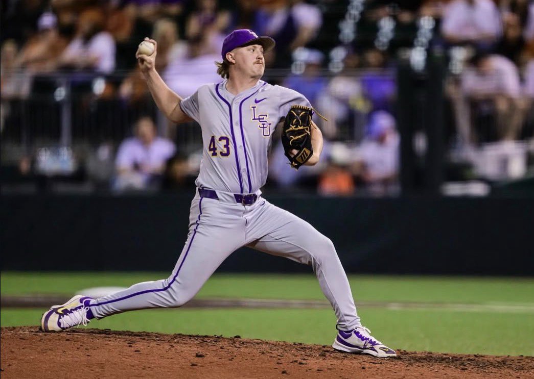 Maureen Johnson tweet media