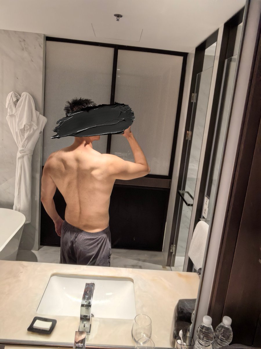 Zhou.9 (@v153290) on Twitter photo 