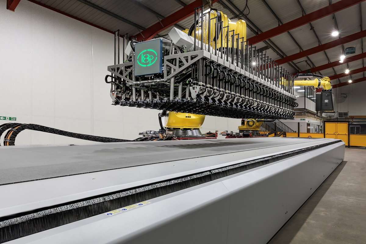 Loop_Technology's tweet image. 🏭 Great to be featured in the latest issue of the @TheAMRC Journal, where Alun Reece, Loop Technology CEO, and Senior Sector Engagement Manager for Aerospace at the University of Sheffield AMRC, Stephen Beecher CEng, provide some fascinating insight into the future of aerospace…